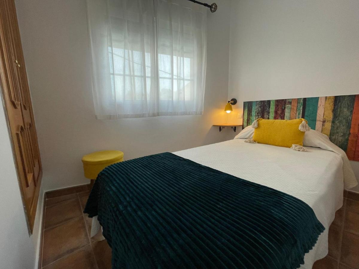 Suenos De Monfrague Guest House Torrejon el Rubio Bagian luar foto